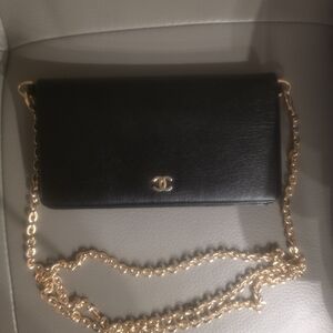 AUTHENTIC CHANEL BLACK CAVIAR  WALLET/GOLD CROSSBODY...EUC.
